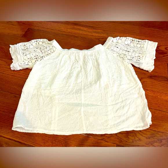 Love Stitch white detailing shirt - Picture 3 of 4